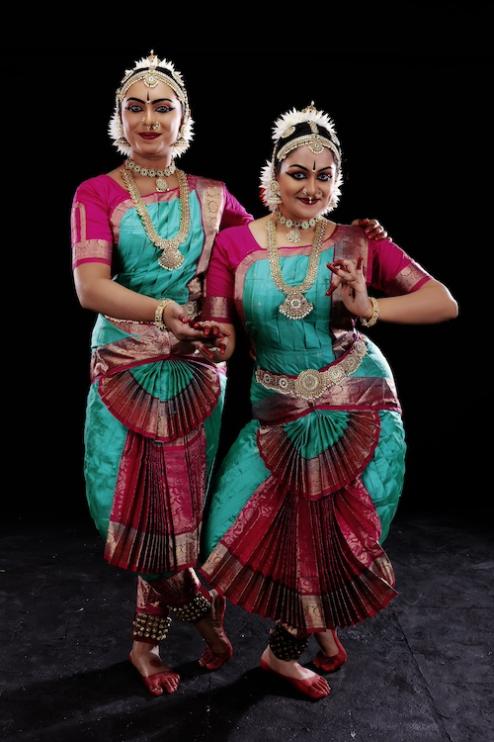 Arangetram: Avani Kashalikar & Shriyanka Senthilkumara